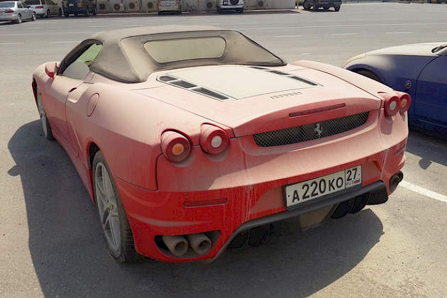 Abandoned car auctions Dubai